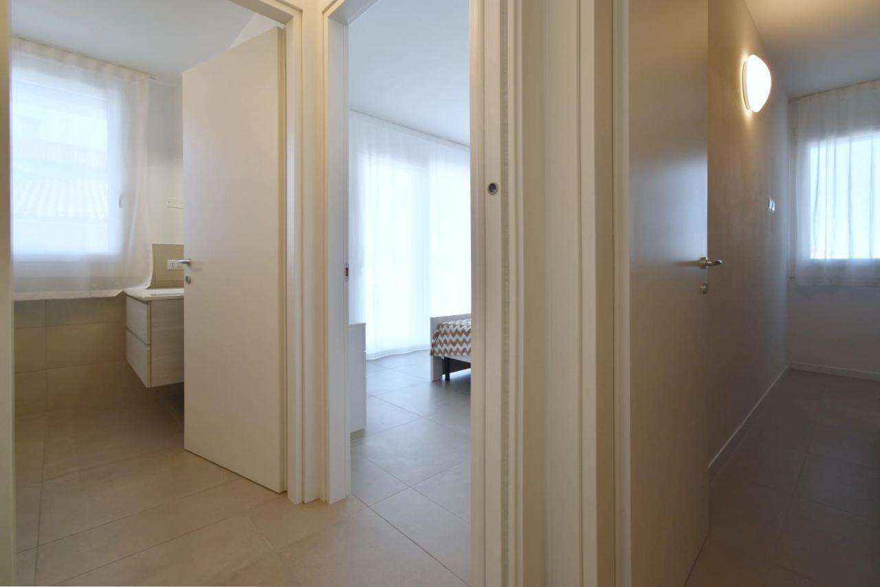 Residence Al Molo - Agenzia Cocal Каорле Экстерьер фото