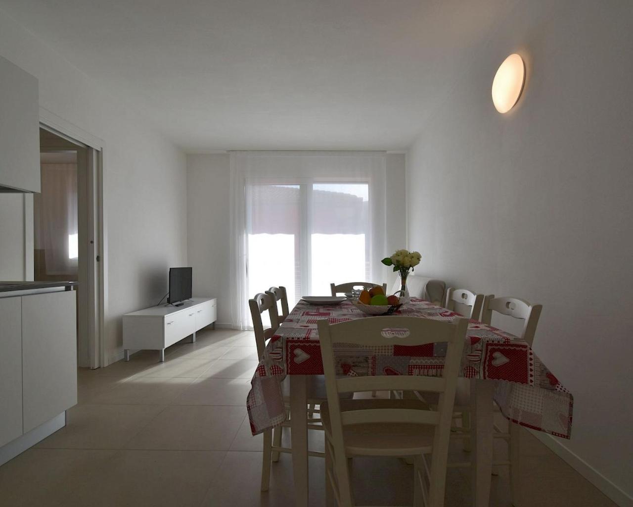 Residence Al Molo - Agenzia Cocal Каорле Экстерьер фото